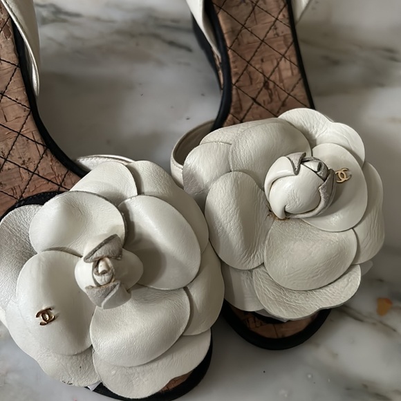 Chanel sandals - Picture 5 of 10